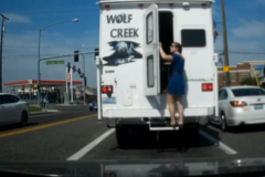 马路上的7个感人瞬间, 你被触动了吗?