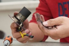 使用两年的驻车加热器积碳竟然这么严重! 赶快清理一下