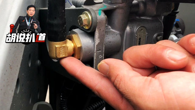 看似不起眼的好东西 可以任意旋转的气管接头