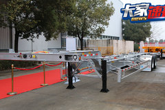 多处铝合金部件还配倒车影像 这款仅重3.2吨的两轴骨架要火