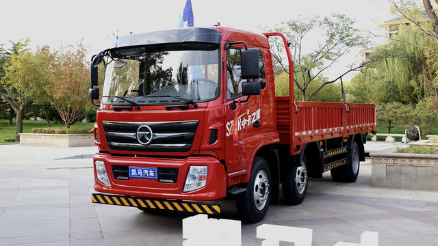 凯马首款小三桥来了！ 这款国六6米2方鼎凭啥命名“中卡之星”？