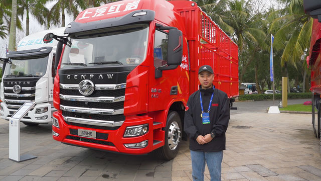 国六高顶双卧6米8 这款红岩杰豹H6真不错