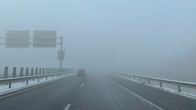 ACC自适应巡航只是驾驶更轻松？错！遇到雾天还能更安全！