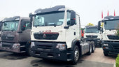 自重8.4吨 主攻中短途煤炭运输 不到30万就能入手豪沃TX牵引车