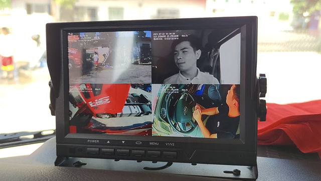 贴脸拍还不够，驾驶室也要无死角监控，强制装摄像头你怎么看？