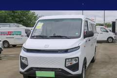 新能源面包车才4个多！远程星享v6e创富版配置