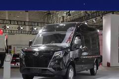 续航550公里的纯电轻客，东风御风V9E货箱尺寸