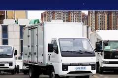 比亚迪轿卡T4升级82度电！货箱容积扩大到18方，新车详细配置来了